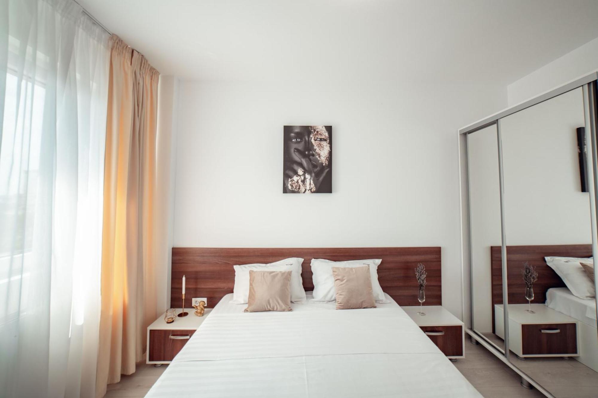 Cozy Apartments At Q Residence - Palas Mall Iasi Eksteriør bilde