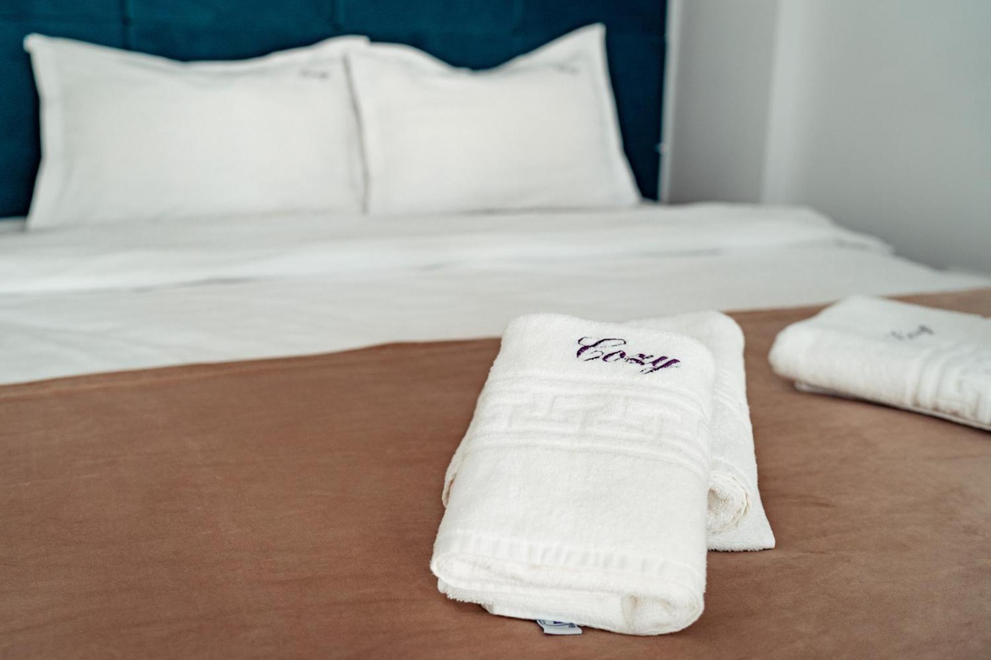 Cozy Apartments At Q Residence - Palas Mall Iasi Eksteriør bilde