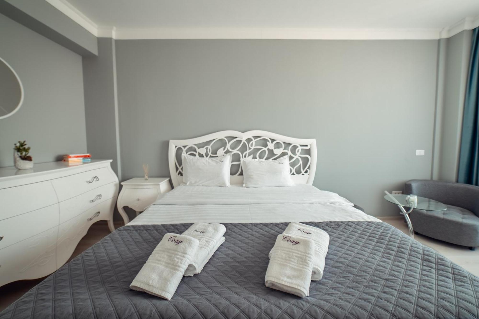 Cozy Apartments At Q Residence - Palas Mall Iasi Eksteriør bilde